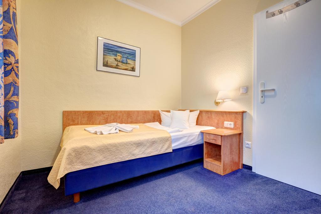 Haus Seeblick Hotel Garni & Ferienwohnungen Zinnowitz Pokoj fotografie